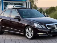 Gebraucht Mercedes E220 170 PS (125 kW) 2010 Braun Limousine