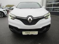 Gebraucht Renault Kadjar Life 131 PS (96 kW) 2016 Weiß SUV