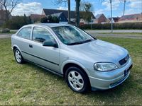 Second-hand Opel Astra 101 CP (74 kW) 1999 Argintiu Coupe