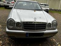 gebraucht Mercedes E280 Elegance