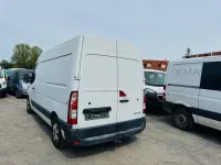 Usado Renault Master 145 CV (106 kW) 2012 Blanco Monovolumen