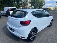 Neu Dacia Sandero Expression 91 PS (66 kW) 2025 Weiß Kleinwagen