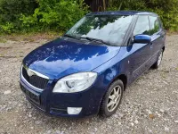 Gebraucht Skoda Fabia Ambiente 85 PS (62 kW) 2009 Blau Kleinwagen