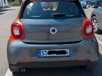 Gebraucht Smart ForFour Edition Blackbuster 71 PS (52 kW) 2015 Silber Kleinwagen