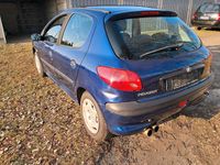 Gebraucht Peugeot 206 Premium 75 PS (55 kW) 2003 Blau Kleinwagen