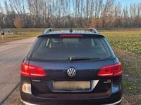 Gebraucht VW Passat Highline 160 PS (117 kW) 2013 Blau Kombi