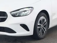 Gebraucht Mercedes B250 163 PS (119 kW) 2025 Unilack polarweiß Kleinwagen