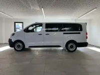 Neu Opel Vivaro-e Combi 179 PS (131 kW) 2026 Andere Van / Kleinbus