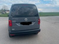 Second-hand VW Caddy 84 CP (61 kW) 2016 Gri Monovolum