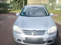 Używany VW Golf V 75 KM (55 kW) 2008 Srebrny Hatchback