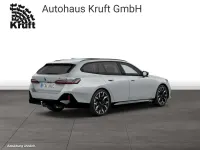 Gebraucht BMW i5 M Sport 442 kW (601 PS) 2025 Brooklyn grau Kombi