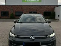 Gebraucht VW Golf VIII Goal 150 PS (110 kW) 2024 Grau Kombi