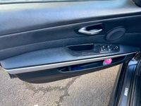 Gebraucht BMW 320 163 PS (119 kW) 2009 Schwarz Kombi