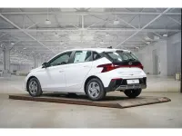 Neu Hyundai i20 Select 90 PS (66 kW) 2026 Atlas white Kleinwagen