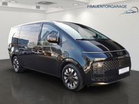 Gebraucht Hyundai Staria Signature 177 PS (130 kW) 2022 Abyss black / mic Van / Kleinbus