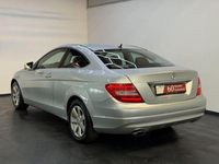 Gebraucht Mercedes C220 170 PS (125 kW) 2011 Silber Coupé