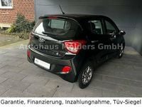 Gebraucht Hyundai i10 Passion Plus 87 PS (63 kW) 2016 Schwarz Kleinwagen