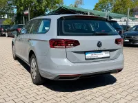 Gebraucht VW Passat 122 PS (89 kW) 2021 Grau Kombi