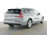 Gebraucht Volvo V60 197 PS (144 kW) 2026 Vapour grey / metallic Kombi