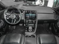 Second-hand Jaguar E-Pace R-Dynamic 206 CP (151 kW) 2021 Albastru SUV