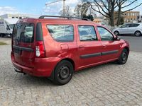 Gebraucht Dacia Logan Lauréate 86 PS (63 kW) 2009 Rot Kombi