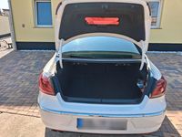 Gebraucht VW Passat 177 PS (130 kW) 2014 Weiß Coupé