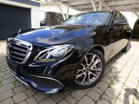 Gebraucht Mercedes E350 Avantgarde 286 PS (210 kW) 2019 Ung. schwarz  unilack Kombi