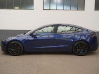 Käytetty Tesla Model 3 Performance 461 kW (627 HP) 2024 Sininen Sedan