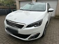 Gebraucht Peugeot 308 131 PS (96 kW) 2017 Weiß Limousine