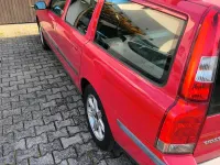 Gebraucht Volvo V70 140 PS (102 kW) 2003 Rot Kombi