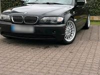 Używany BMW 320 170 KM (125 kW) 2002 Czarny Sedan/Limuzyna