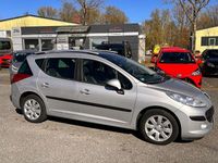 Gebraucht Peugeot 207 Tendance 95 PS (69 kW) 2008 Grau Kombi