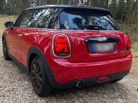 Second-hand Mini Cooper 136 CP (100 kW) 2018 Roșu Hatchback