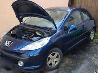 Gebraucht Peugeot 207 95 PS (69 kW) 2008 Blau Kleinwagen