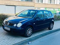 Gebraucht VW Polo 64 PS (47 kW) 2003 Blau Kleinwagen