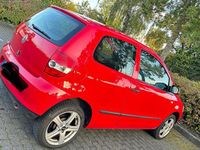 Gebraucht VW Fox 55 PS (40 kW) 2006 Rot Kleinwagen