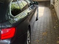 Gebraucht BMW 520 Performance 184 PS (135 kW) 2012 Schwarz Kombi