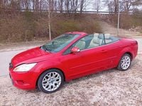 Gebraucht Ford Focus Cabriolet Trend 136 PS (100 kW) 2009 Rot Cabrio