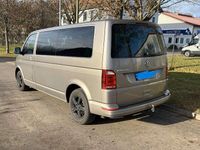 Gebraucht VW Transporter Comfortline 204 PS (150 kW) 2016 Beige Van
