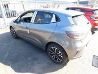 Neu Renault Clio V Techno 90 PS (66 kW) 2025 Grau Limousine