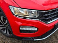 Gebraucht VW T-Roc Active 110 PS (80 kW) 2022 Rot SUV