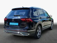 Gebraucht VW Tiguan Allspace Elegance 190 PS (139 kW) 2024 Schwarz SUV