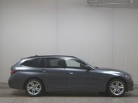 Gebraucht BMW 330e Sport Line 252 PS (185 kW) 2021 Grau Kombi