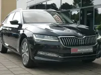 Gebraucht Skoda Superb Style 150 PS (110 kW) 2023 Schwarz Kombi