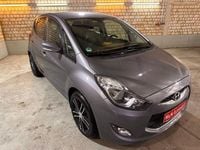 Gebraucht Hyundai ix20 Edition 116 PS (85 kW) 2012 Grau Kleinwagen
