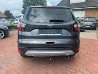 Gebraucht Ford Kuga Titanium 150 PS (110 kW) 2018 Grau SUV