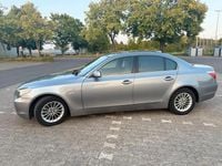 Gebraucht BMW 523 177 PS (130 kW) 2006 Grau Limousine