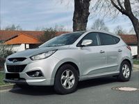 Gebraucht Hyundai ix35 163 PS (119 kW) 2011 Silber SUV