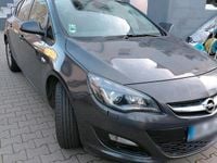 Gebraucht Opel Astra 110 PS (80 kW) 2015 Braun Limousine
