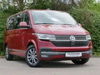 Używany VW Multivan 199 KM (146 kW) 2020 Czerwony Minivan